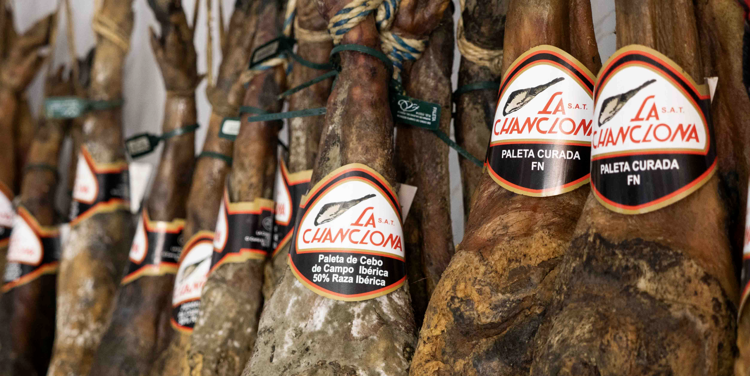 LA CHANCLONA: SABOR IBÉRICO TRADICIONAL DESDE ACEHÚCHE